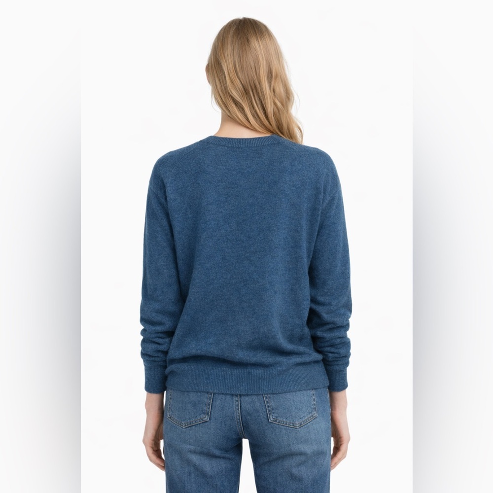 BULLOCKS Pure Wool V Neck Long Sleeve Sweater - Picture 2 of 5